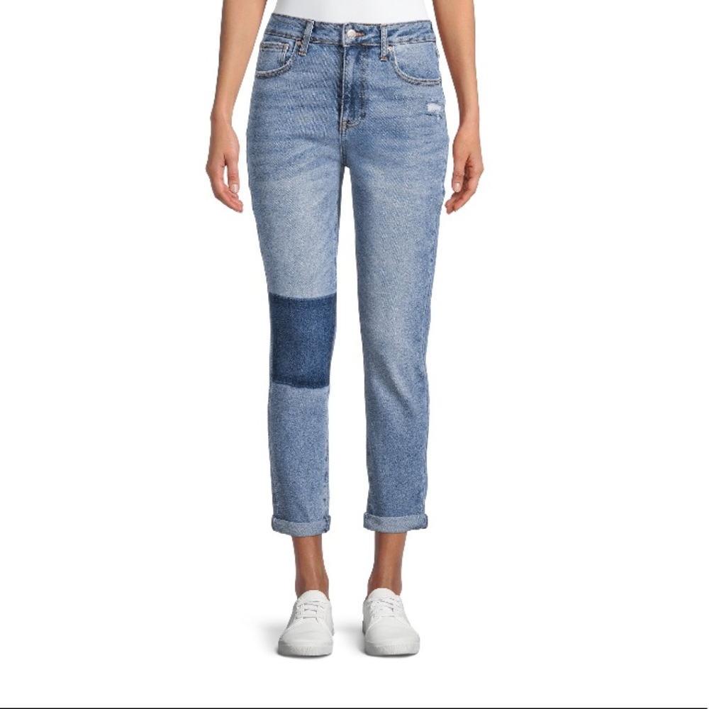 NWT Super High Rise Destructed Patchwork Mom Jeans 11